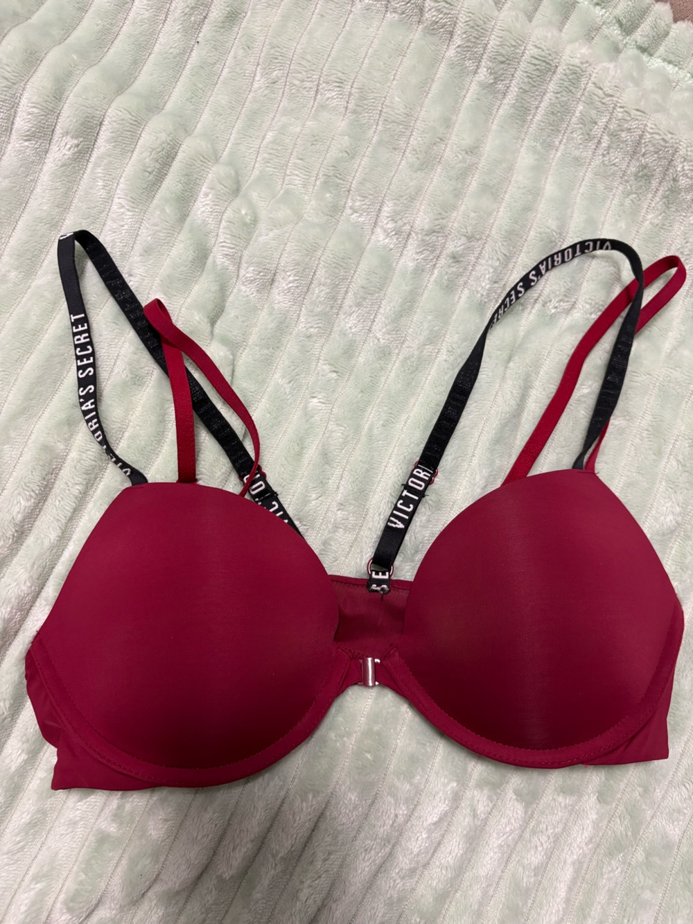Victoria's Secret Push-Up Bra with Branded Black Straps